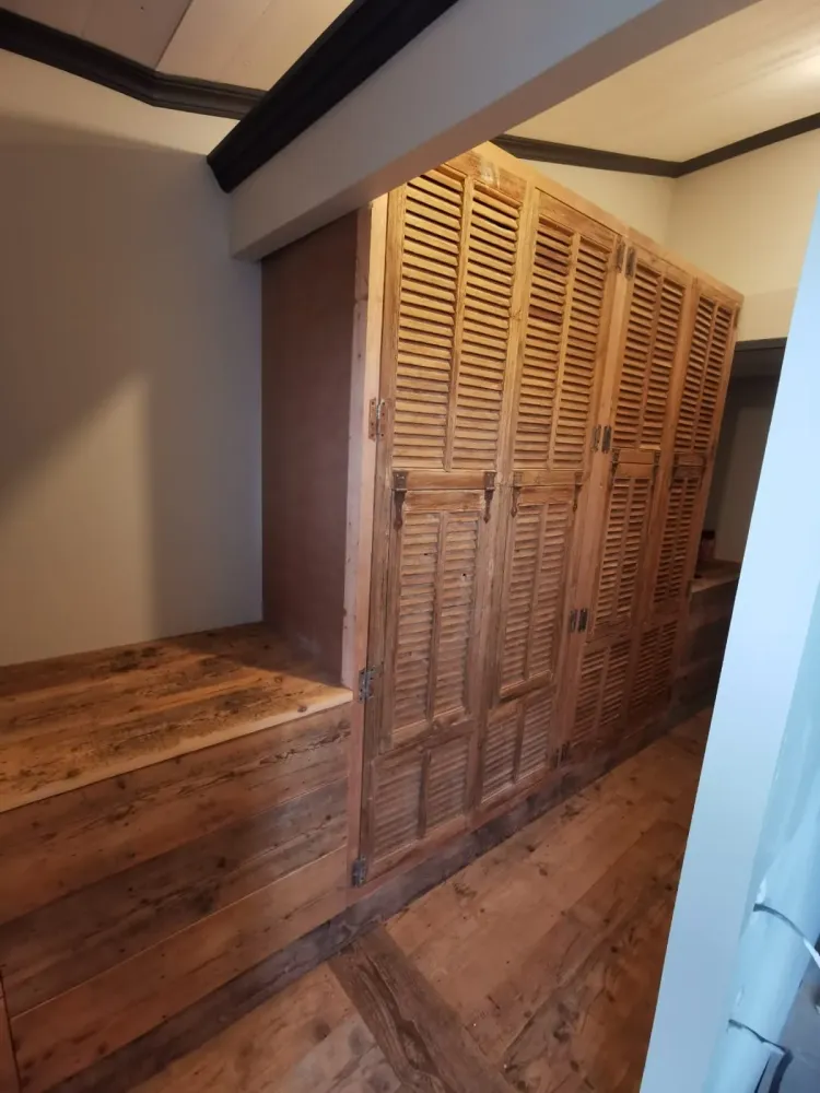 Dressing en bois rustique